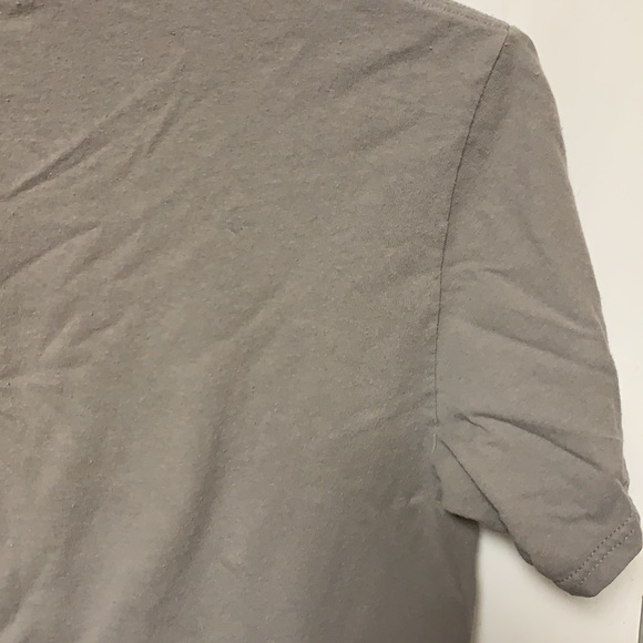 Walt Disney shirt small - Picture 9 of 10